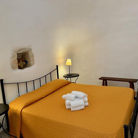 Masseria Ferri Остуні Екстер'єр фото