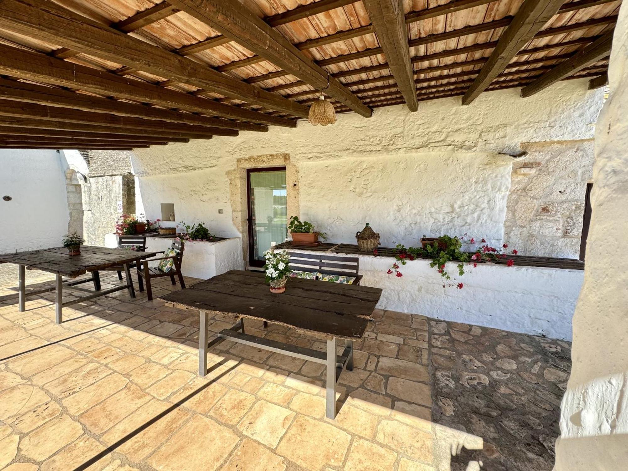 Masseria Ferri Остуні Екстер'єр фото
