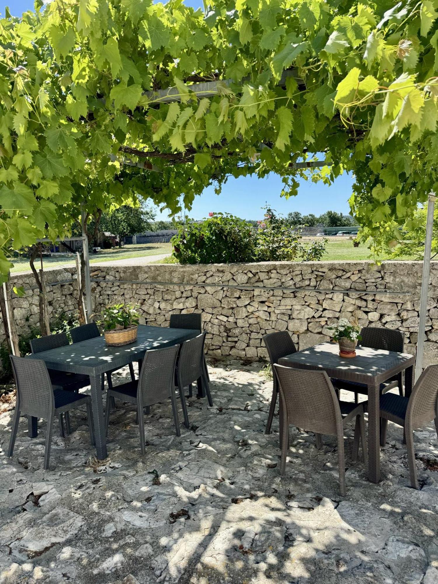 Masseria Ferri Остуні Екстер'єр фото