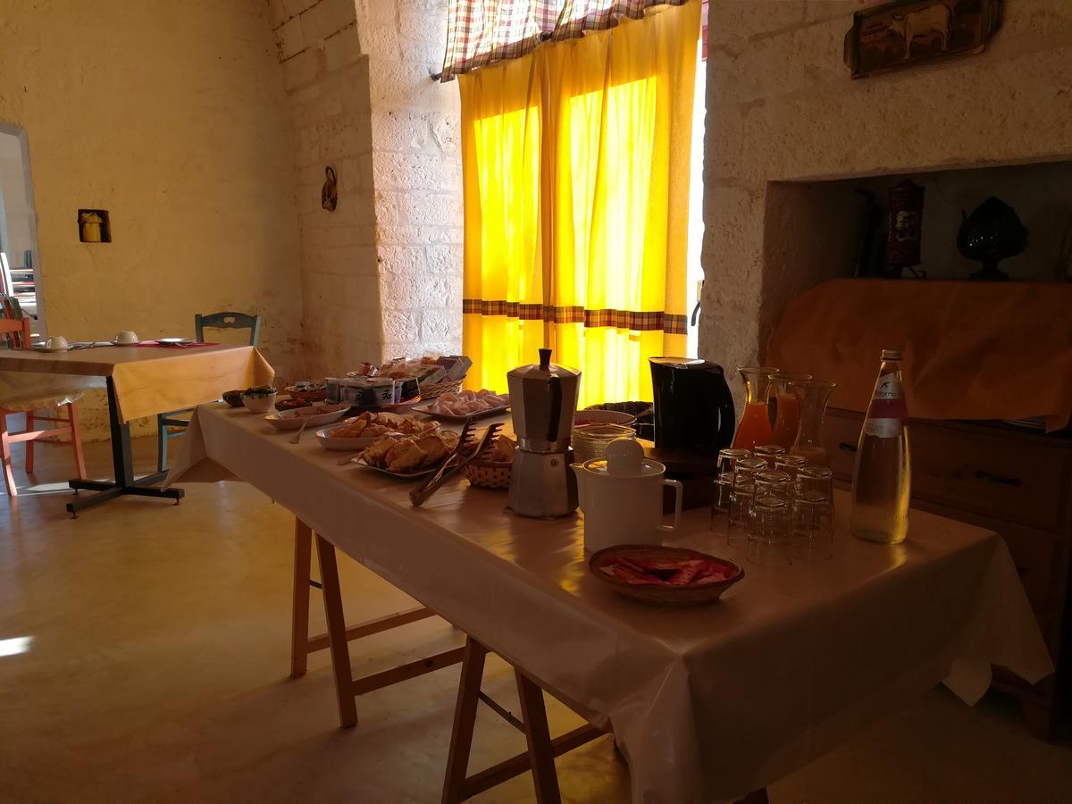 Masseria Ferri Остуні Екстер'єр фото